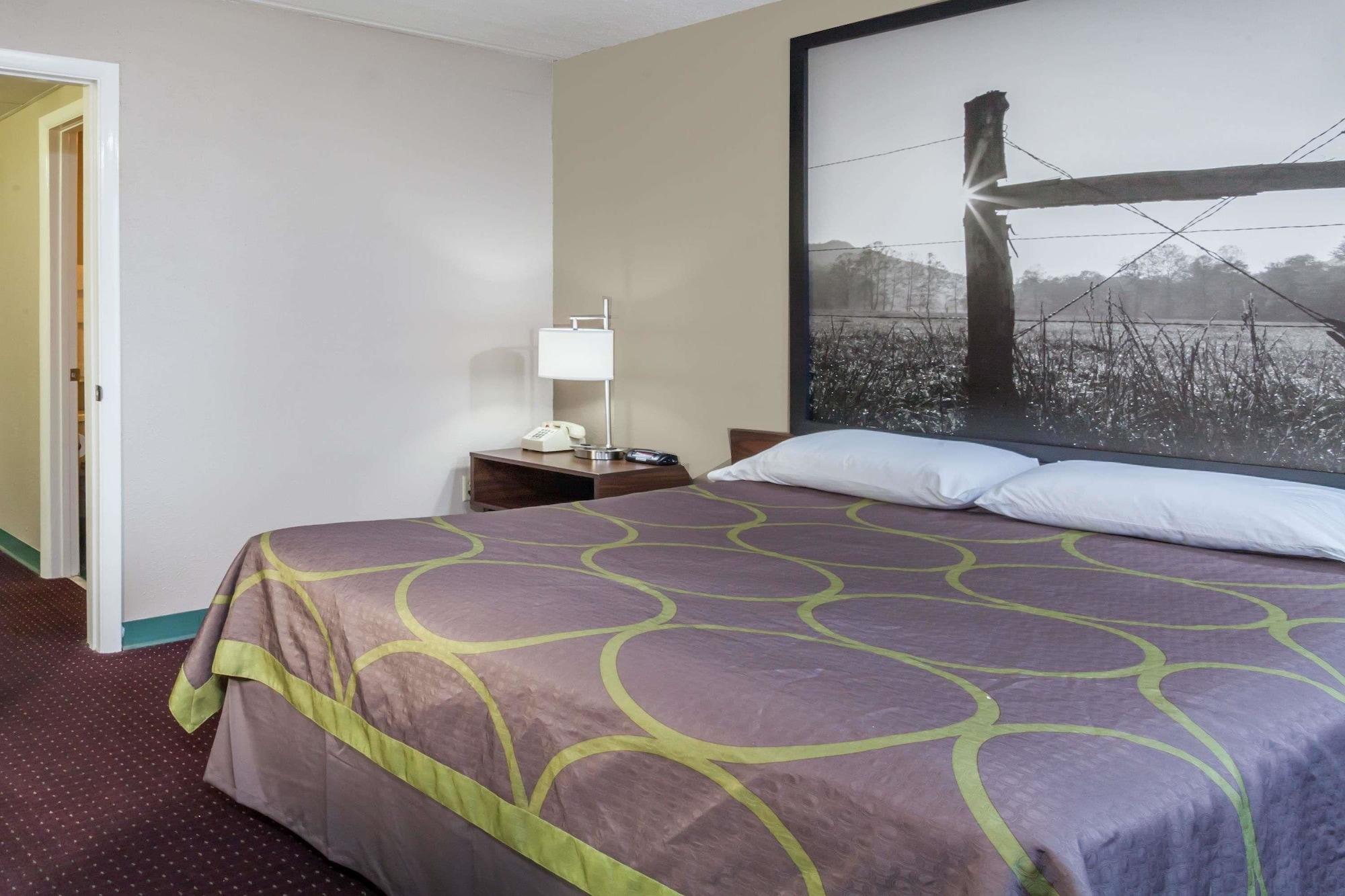 Super 8 By Wyndham Sevierville Riverside Εξωτερικό φωτογραφία