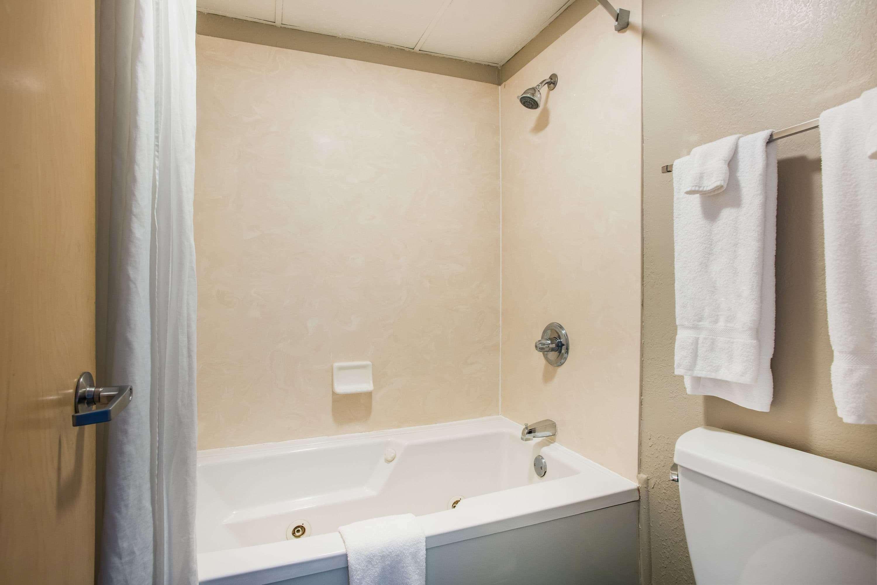 Super 8 By Wyndham Sevierville Riverside Εξωτερικό φωτογραφία